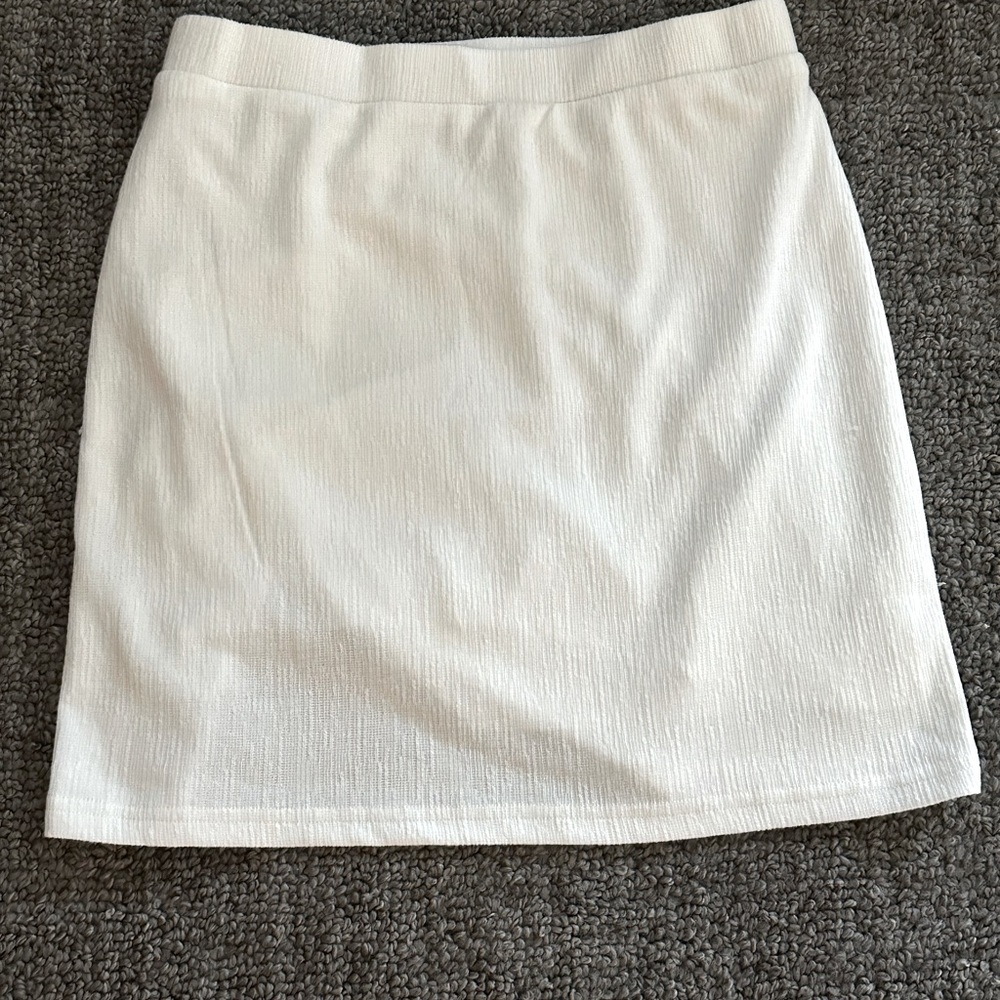 Shein White Elastic Waist Pull On Mini Skirt Size S - Picture 2 of 4